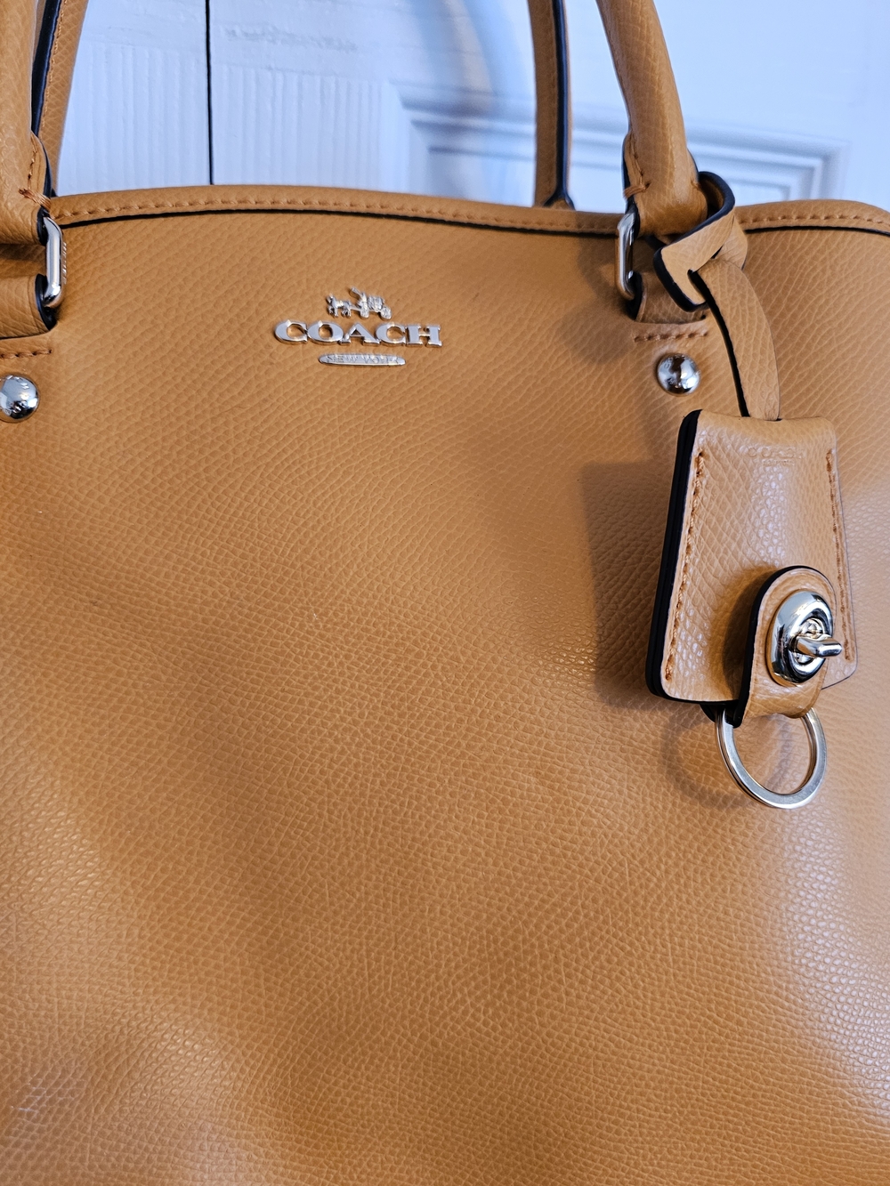 Coach Pebbled Leather Satchel Tote in Tangerine. Crossbody Strap. - Picture 5 of 16